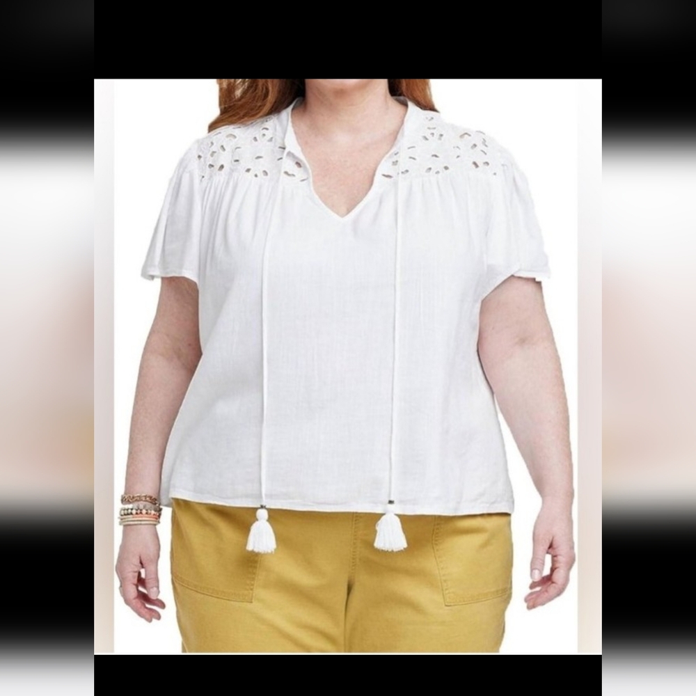 White Eyelet Detail Women's Top
